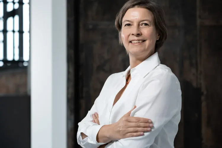 An image of Mira Arnold